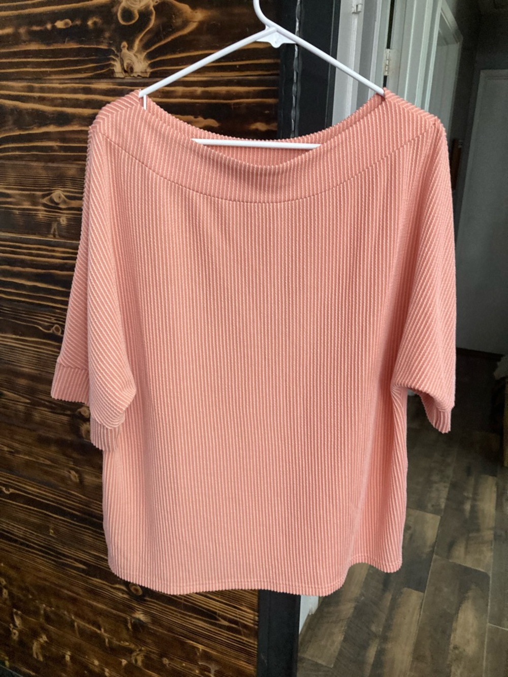 Light Coral Ribbed Knit Women’s Top - Short Sleeve ,Size LARGE -XL